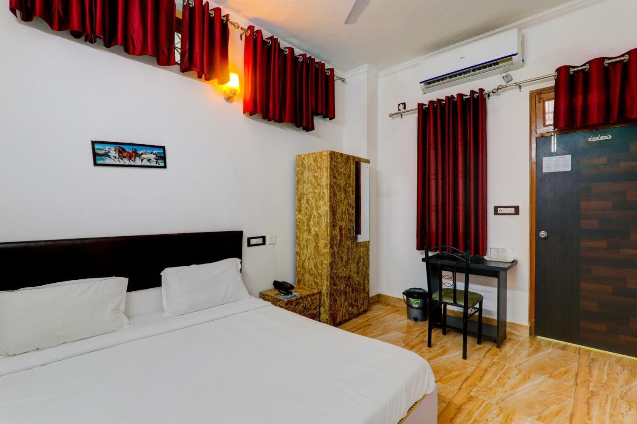 Oyo Xpress Hotel 3*
