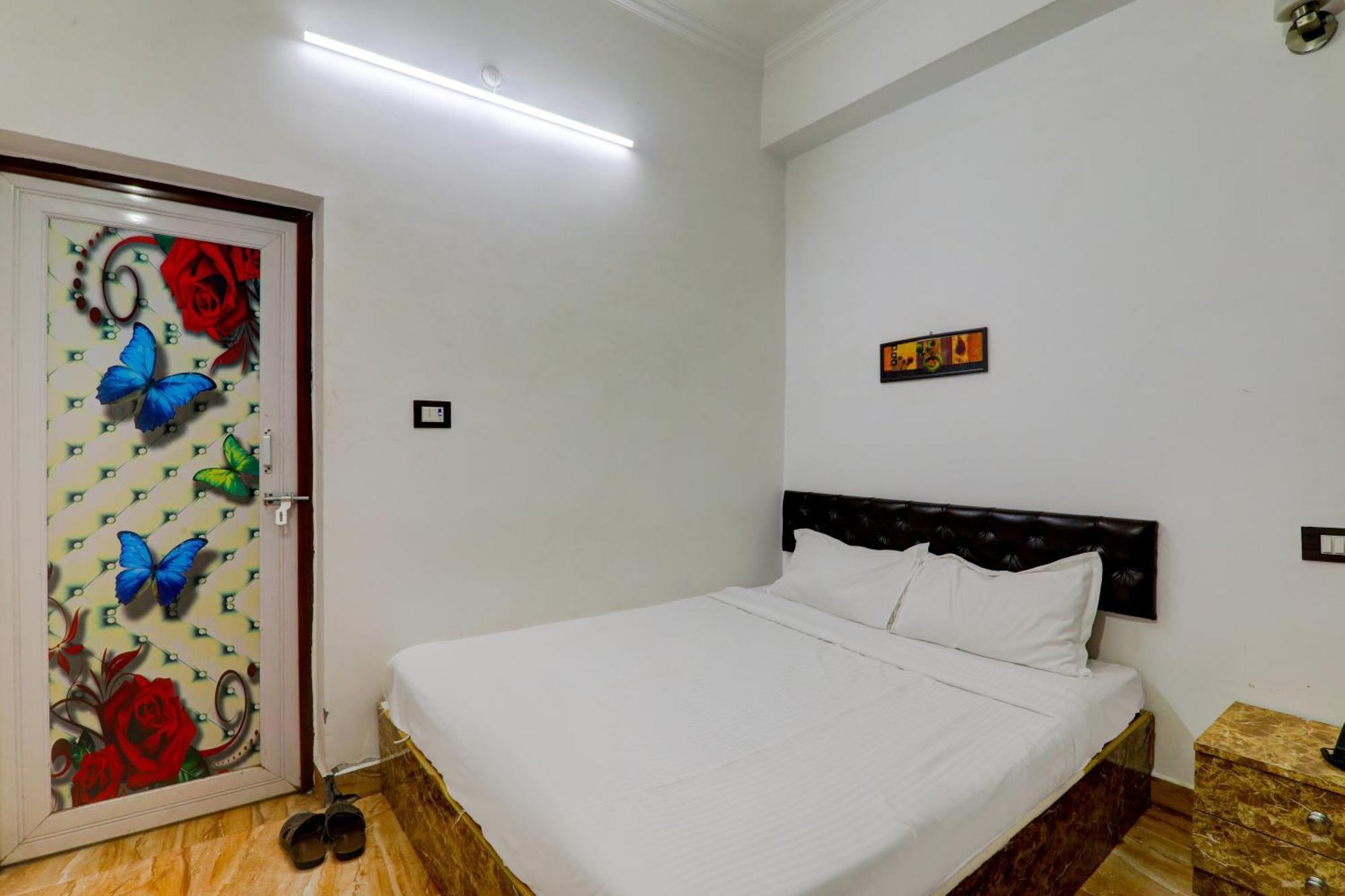 Hotel Oyo Xpress 3*